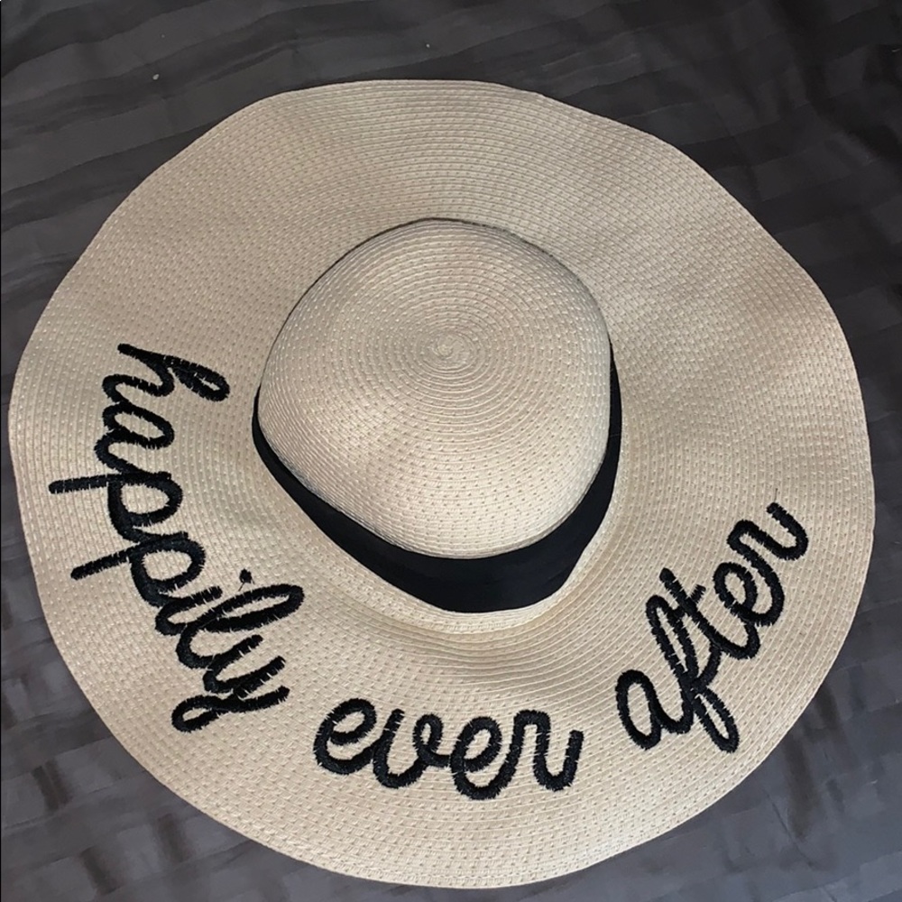 Sun hat